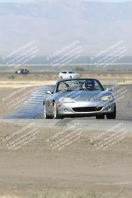 media/Sep-15-2024-Speed Ventures (Sun) [[7a54f7ed2f]]/Purple Group/Session 1 (Outside Grapevine)/